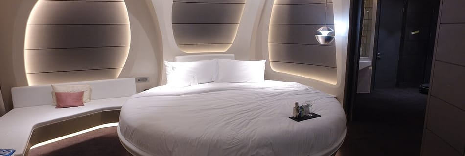 W Dubai Al Habtoor City Suite Round Bed